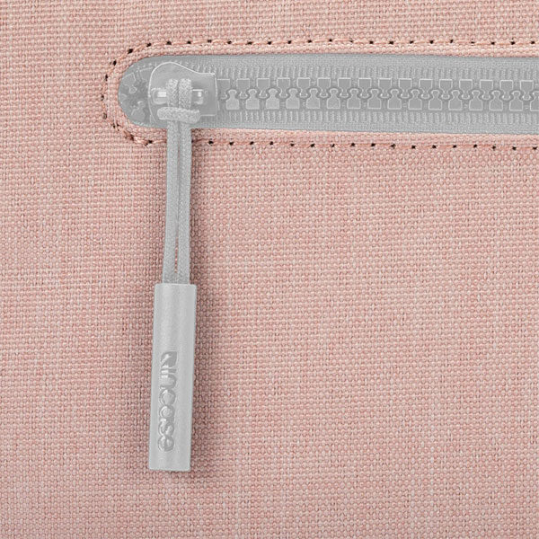 תיק למחשב נייד מעטפה 16 אינץ ורוד Incase Compact Sleeve