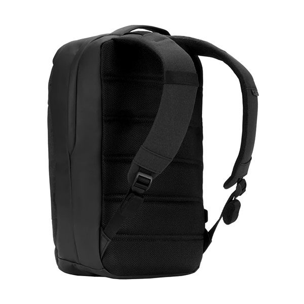 תיק למחשב נייד 16 אינץ' עם 3 תאים Incase City Compact Backpack שחור
