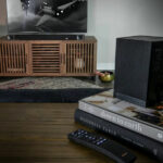 מקרן קול כולל סאבוופר אלחוטי עוצמתי Klipsch Cinema 600 - צבע שחור