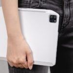 כיסוי לאייפד 10.9 אינץ לבן SwitchEasy תושבת טעינה לעט CoverBuddy