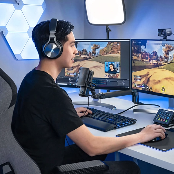 מיקרופון קונדנסר Elgato Wave 3 עם איכות שידור מקצועית ושליטה חכמה